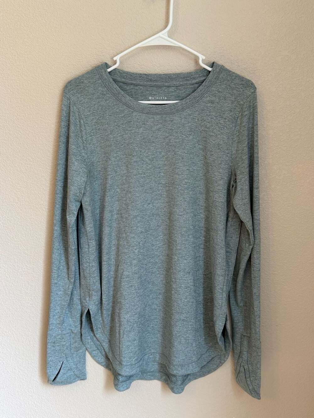 Athleta Uptempo Top Women's Medium Green Heathered Long Sleeve Athletic Shirt